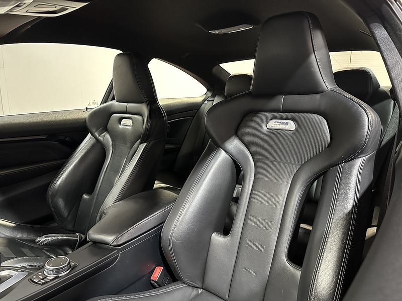 BMW M4 BiTurbo Competition - U1218