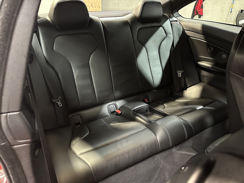 BMW M4 BiTurbo Competition - U1218