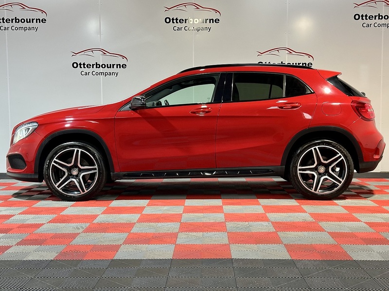 Mercedes-Benz GLA GLA220d AMG Line - U1220