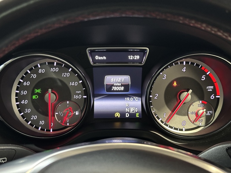 Mercedes-Benz GLA GLA220d AMG Line - U1220