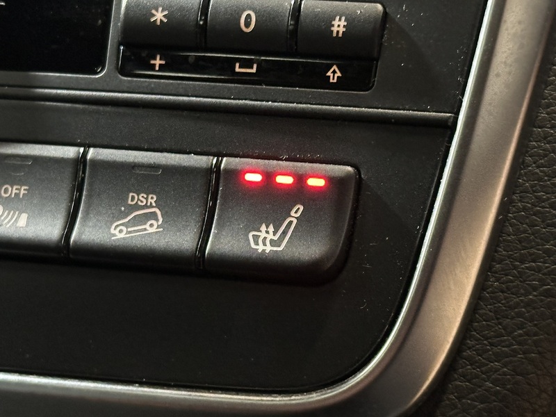 Mercedes-Benz GLA GLA220d AMG Line - U1220