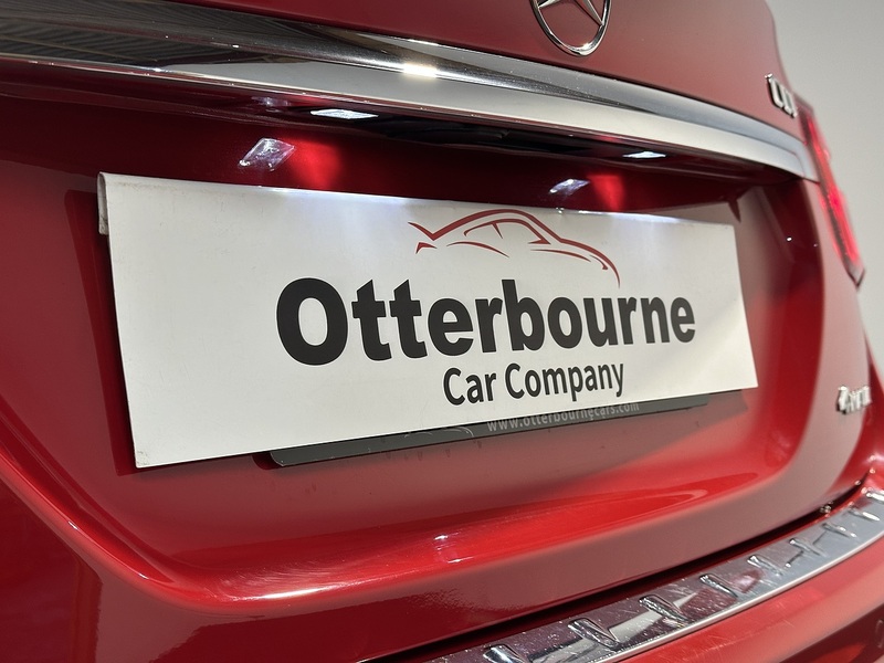 Mercedes-Benz GLA GLA220d AMG Line - U1220