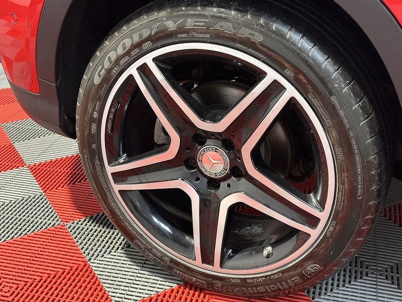 Mercedes-Benz GLA GLA220d AMG Line - U1220