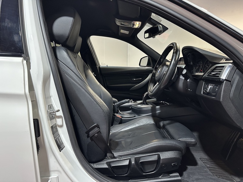 BMW 3 Series 320d M Sport - U1221