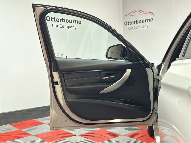 BMW 3 Series 320d M Sport - U1221