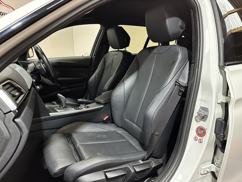 BMW 3 Series 320d M Sport - U1221