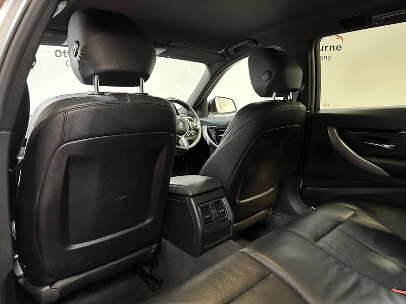 BMW 3 Series 320d M Sport - U1221