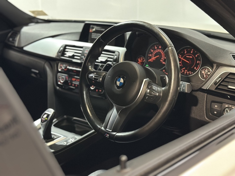 BMW 3 Series 320d M Sport - U1221