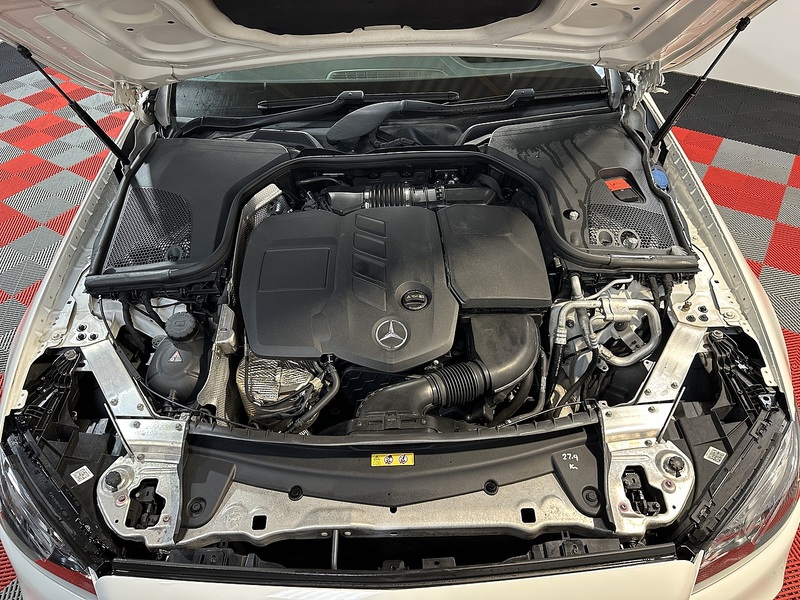 Mercedes-Benz E Class E220d AMG Line - U1227