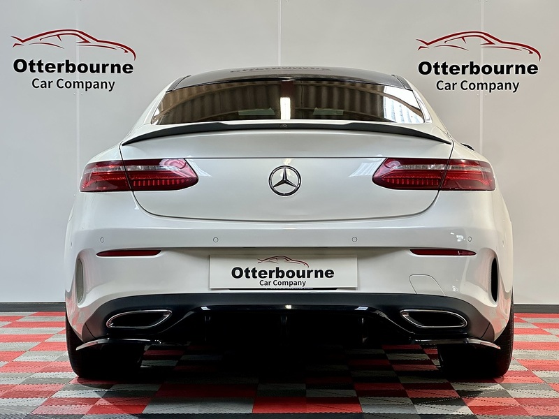 Mercedes-Benz E Class E220d AMG Line - U1227