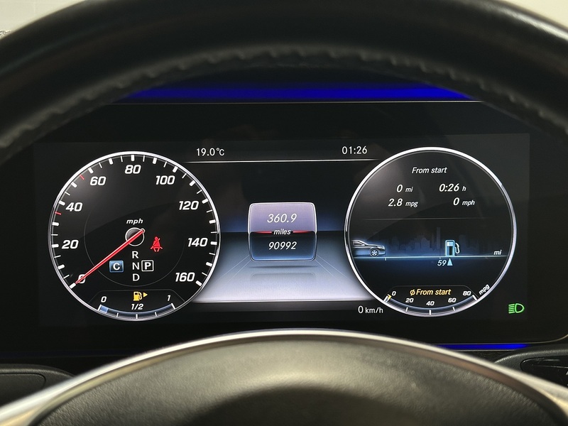 Mercedes-Benz E Class E220d AMG Line - U1227