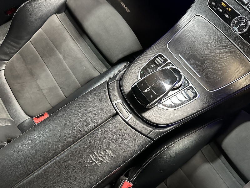 Mercedes-Benz E Class E220d AMG Line - U1227