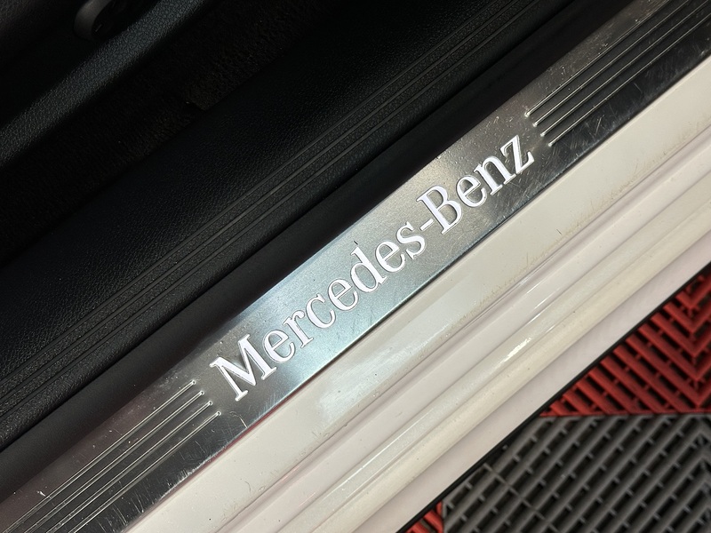 Mercedes-Benz E Class E220d AMG Line - U1227