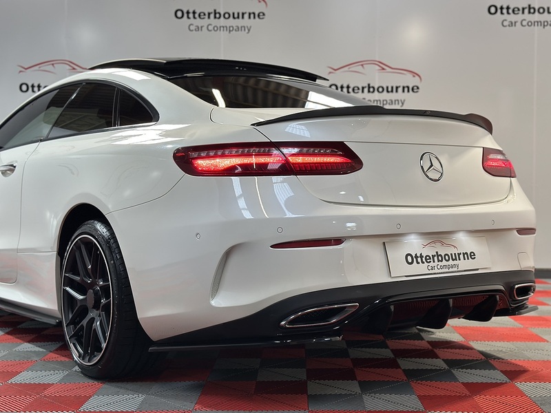 Mercedes-Benz E Class E220d AMG Line - U1227