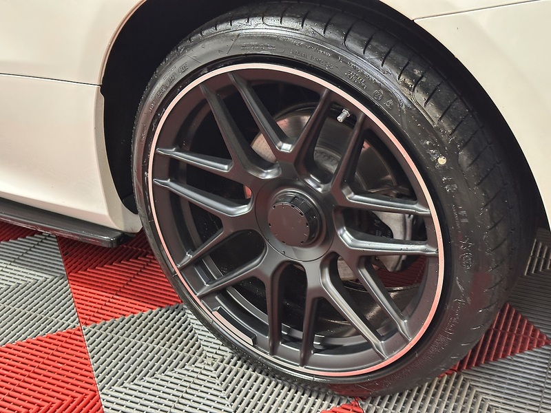 Mercedes-Benz E Class E220d AMG Line - U1227