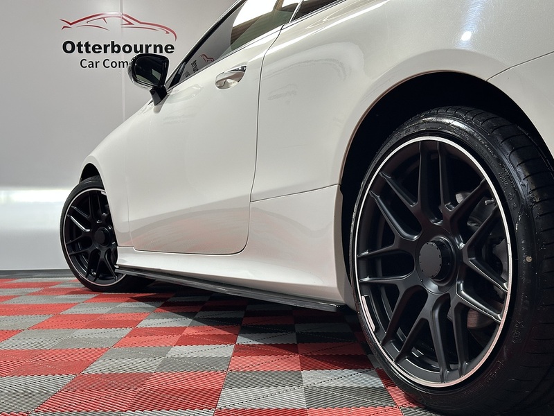 Mercedes-Benz E Class E220d AMG Line - U1227