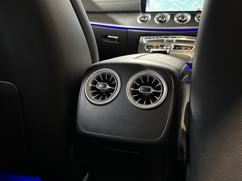 Mercedes-Benz E Class E220d AMG Line - U1227