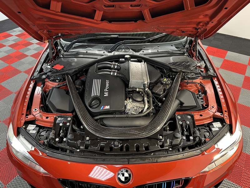 BMW M4 BiTurbo - U1230