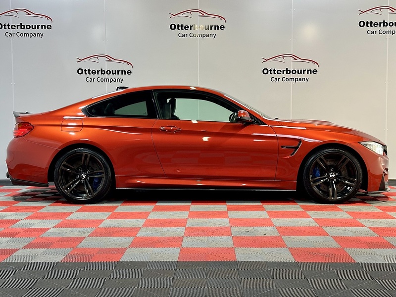 BMW M4 BiTurbo - U1230