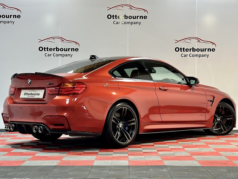 BMW M4 BiTurbo - U1230