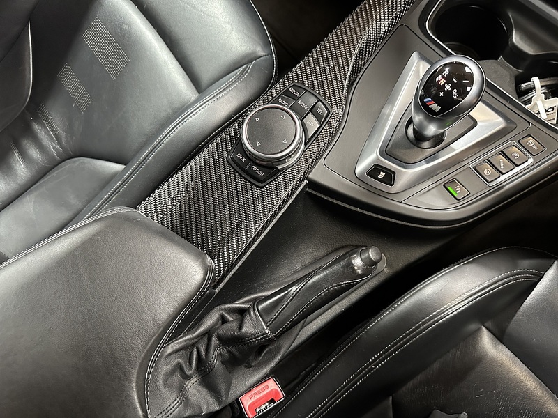 BMW M4 BiTurbo - U1230