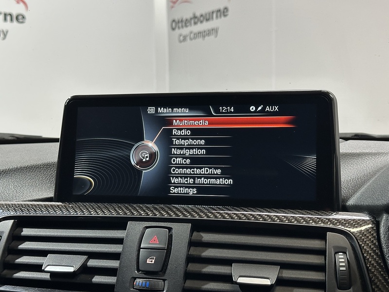 BMW M4 BiTurbo - U1230