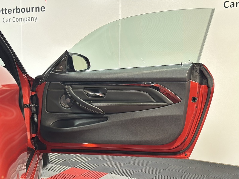 BMW M4 BiTurbo - U1230