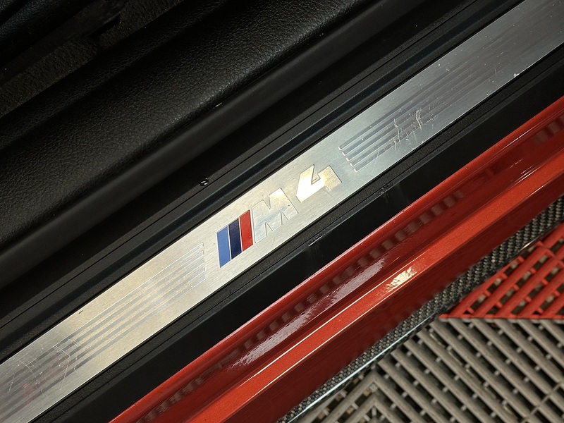 BMW M4 BiTurbo - U1230