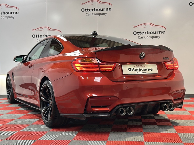 BMW M4 BiTurbo - U1230