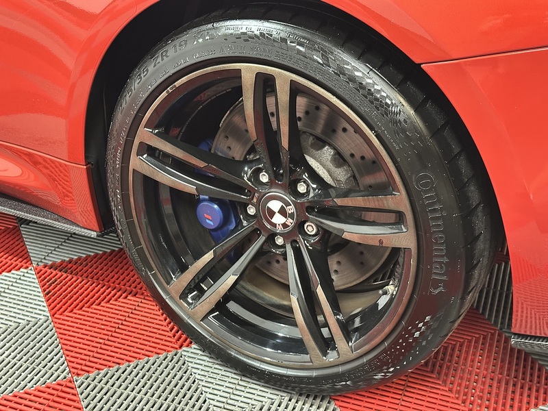 BMW M4 BiTurbo - U1230