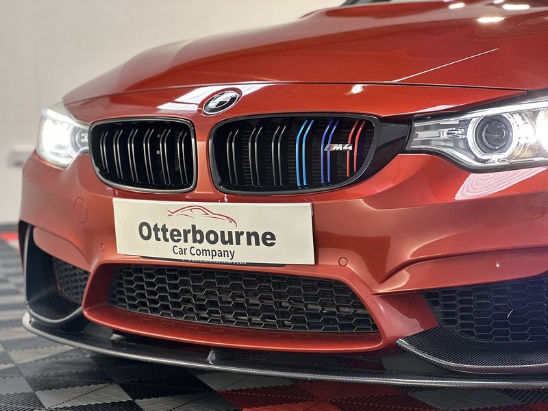 BMW M4 BiTurbo - U1230