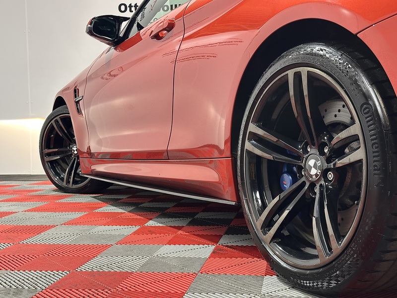 BMW M4 BiTurbo - U1230