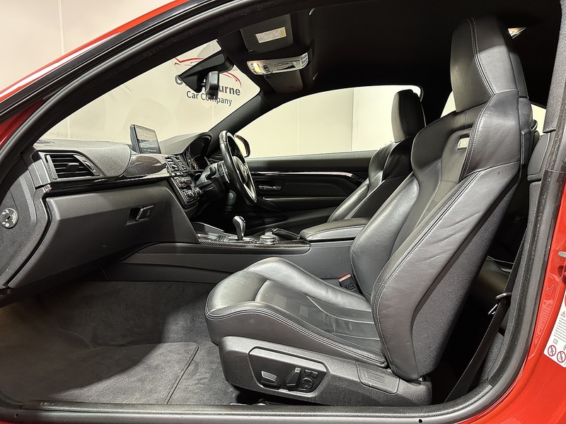 BMW M4 BiTurbo - U1230