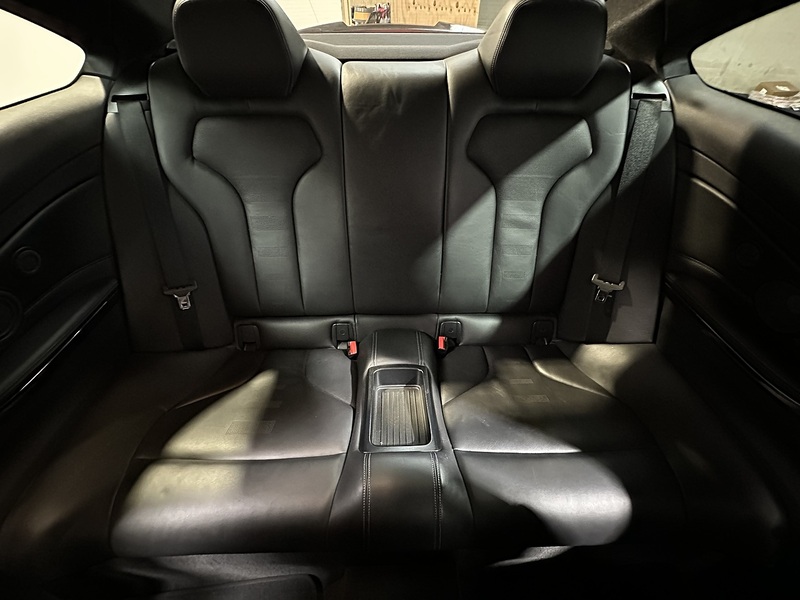 BMW M4 BiTurbo - U1230