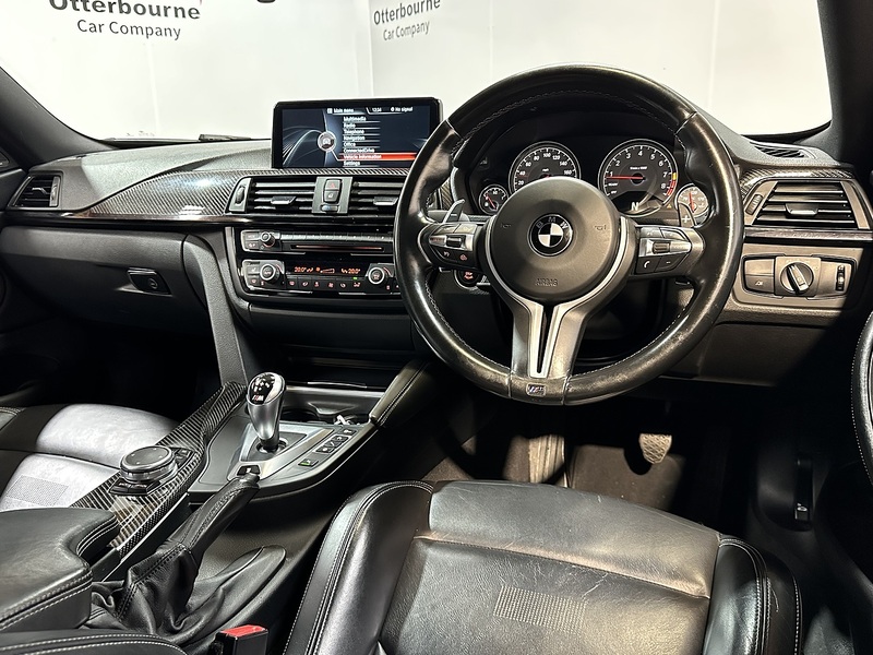 BMW M4 BiTurbo - U1230