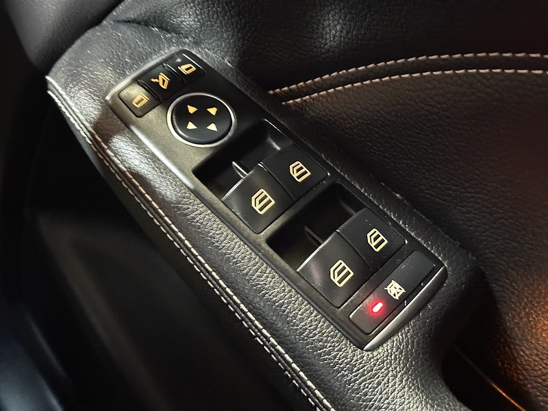 Mercedes-Benz B Class B200 CDI Sport - U1232