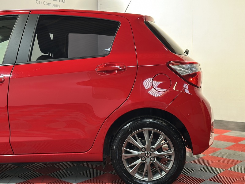 Toyota Yaris VVT-i Icon Tech - U1234
