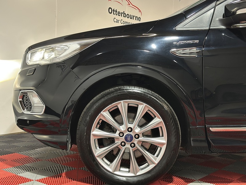 Ford Kuga T EcoBoost Vignale - U1238