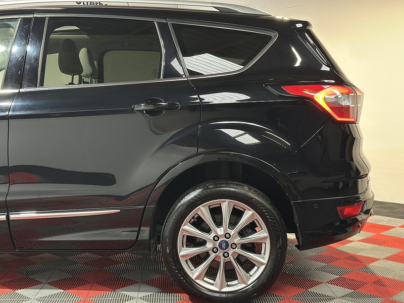 Ford Kuga T EcoBoost Vignale - U1238