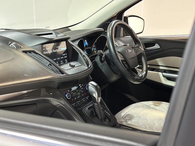 Ford Kuga T EcoBoost Vignale - U1238