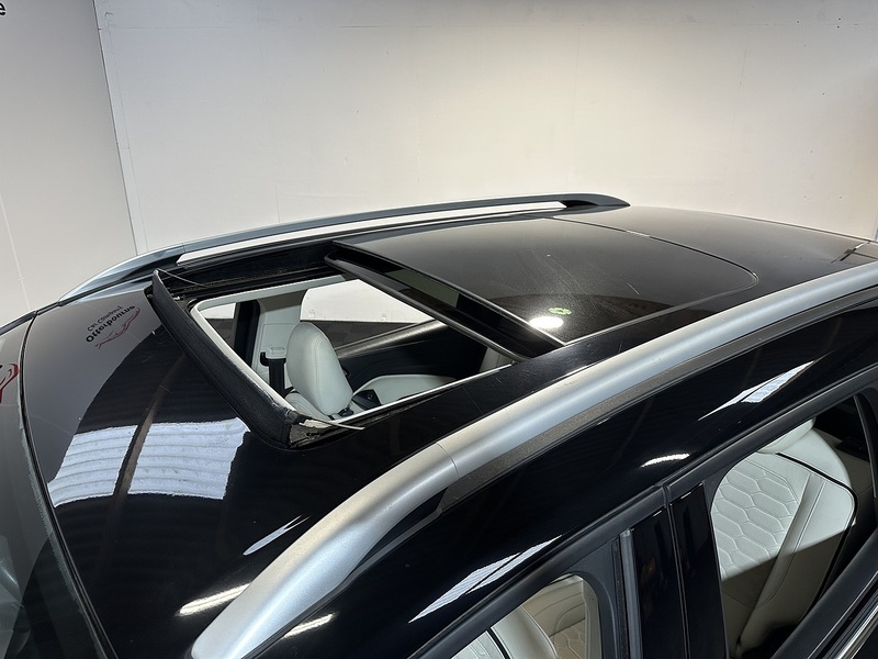 Ford Kuga T EcoBoost Vignale - U1238