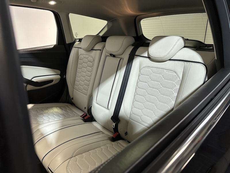 Ford Kuga T EcoBoost Vignale - U1238