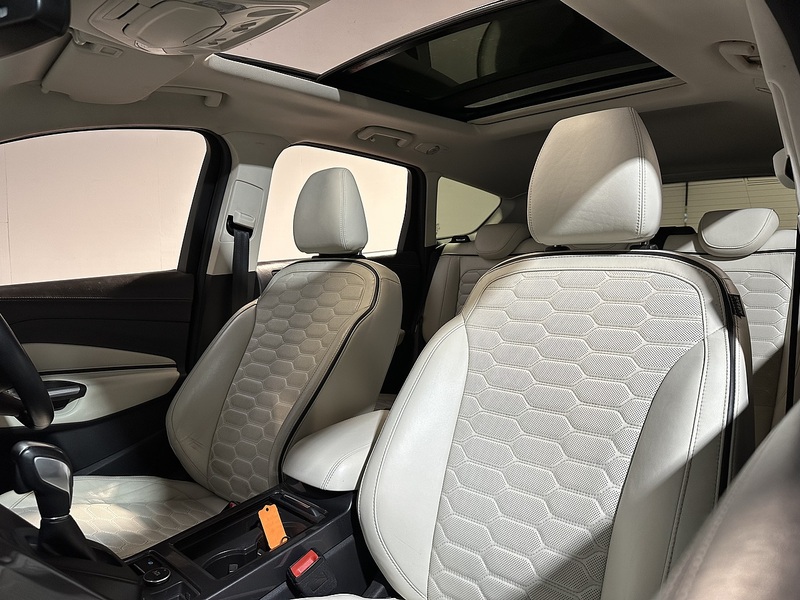 Ford Kuga T EcoBoost Vignale - U1238