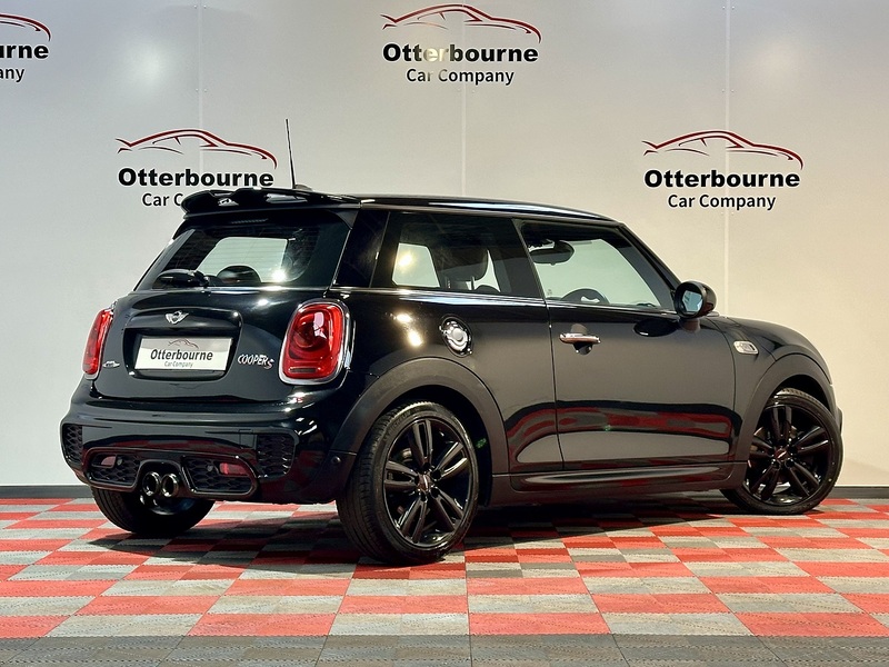 MINI Hatch Cooper S Works - U1240