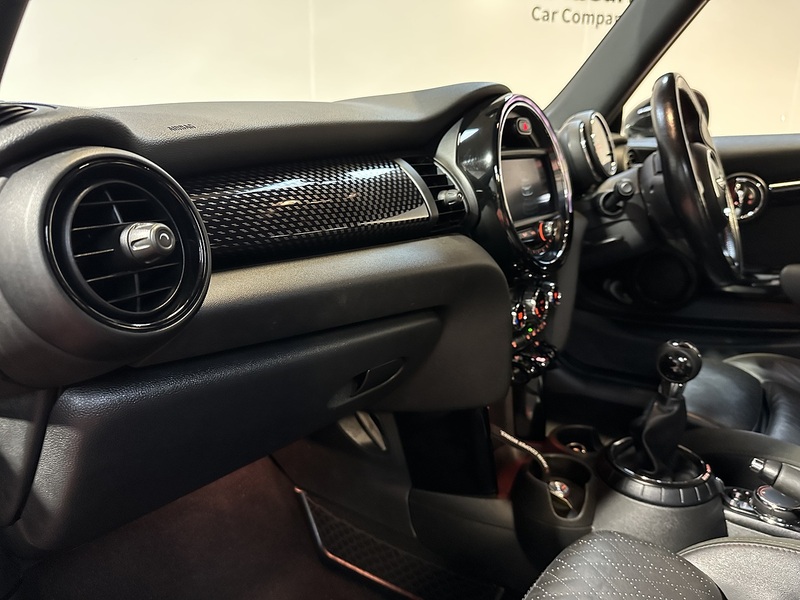 MINI Hatch Cooper S Works - U1240