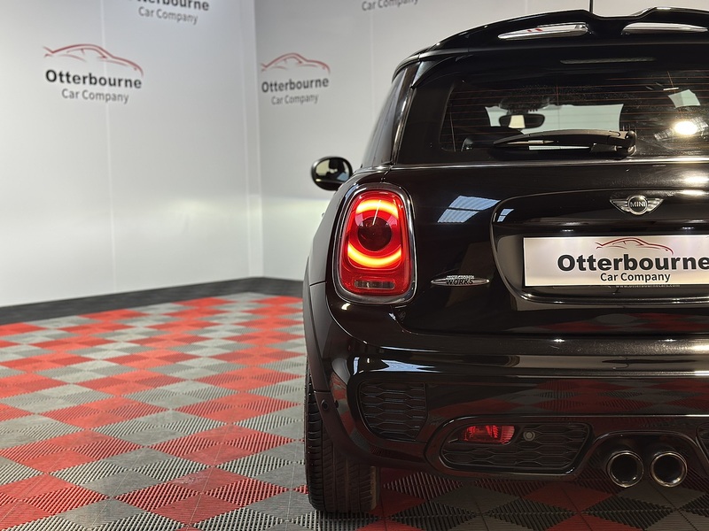 MINI Hatch Cooper S Works - U1240