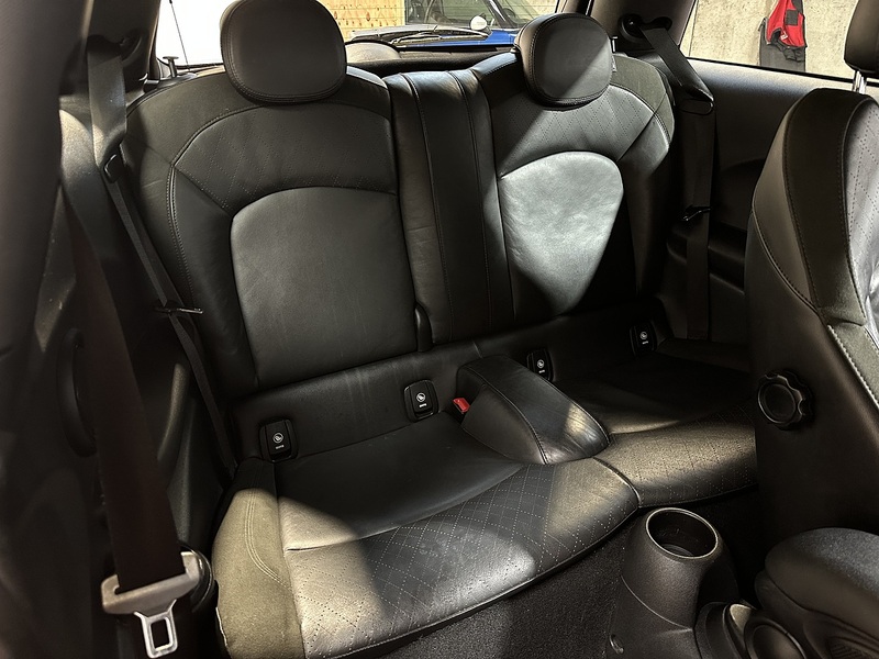 MINI Hatch Cooper S Works - U1240