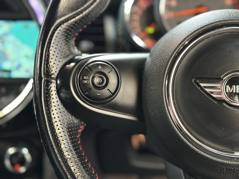 MINI Hatch Cooper S Works - U1240