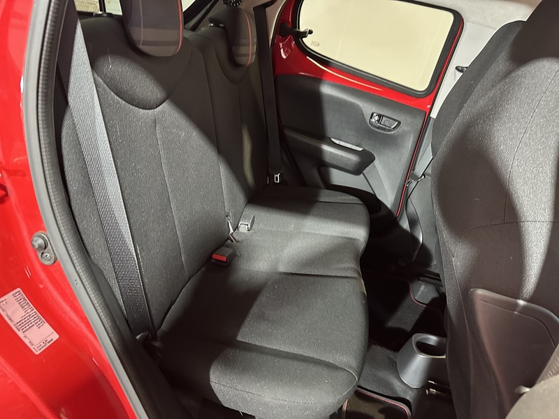 Peugeot 108 PureTech Allure - U1242