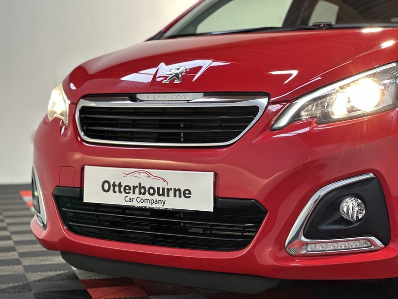 Peugeot 108 PureTech Allure - U1242